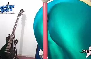 XXX 若い学生fucks脂肪女性 熟 女 無